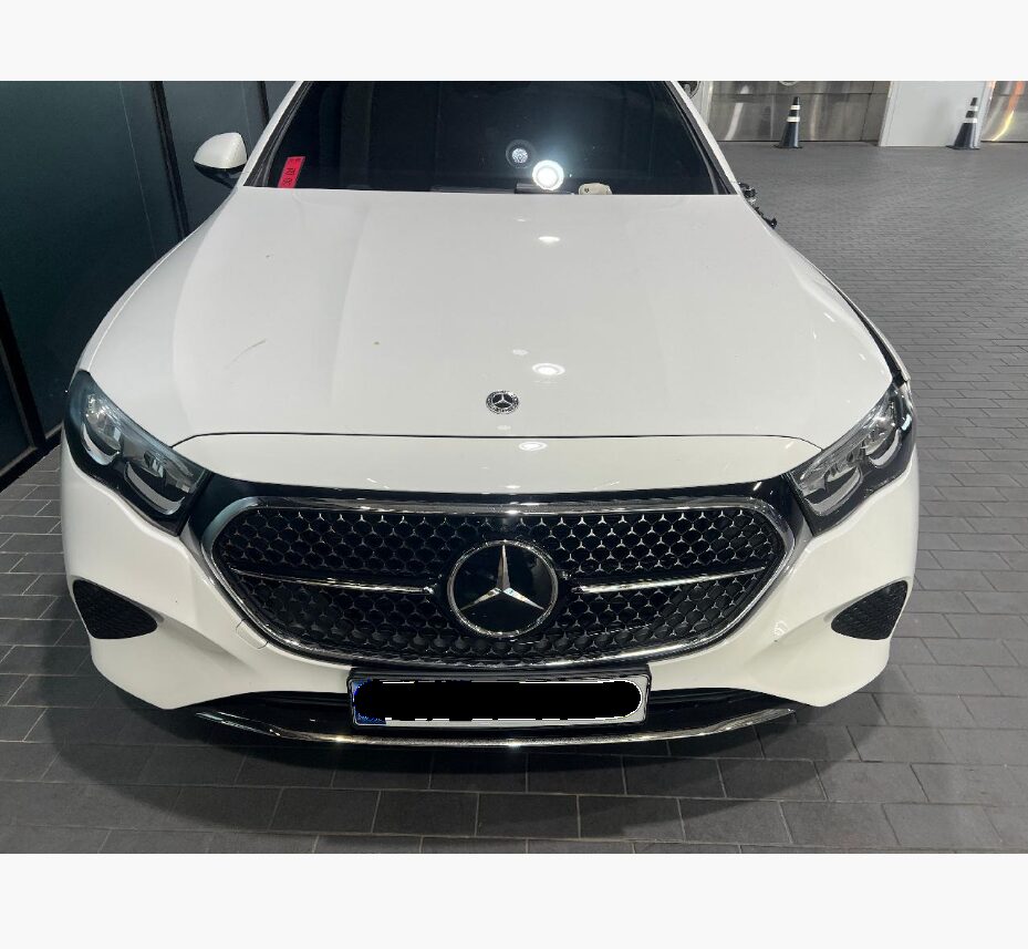 2025 E200